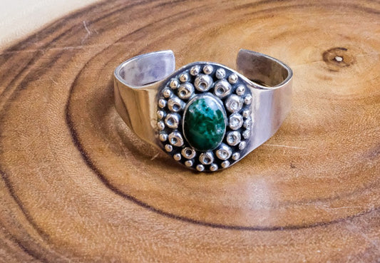 Green Oval Stone Sterling Beaded Cuff