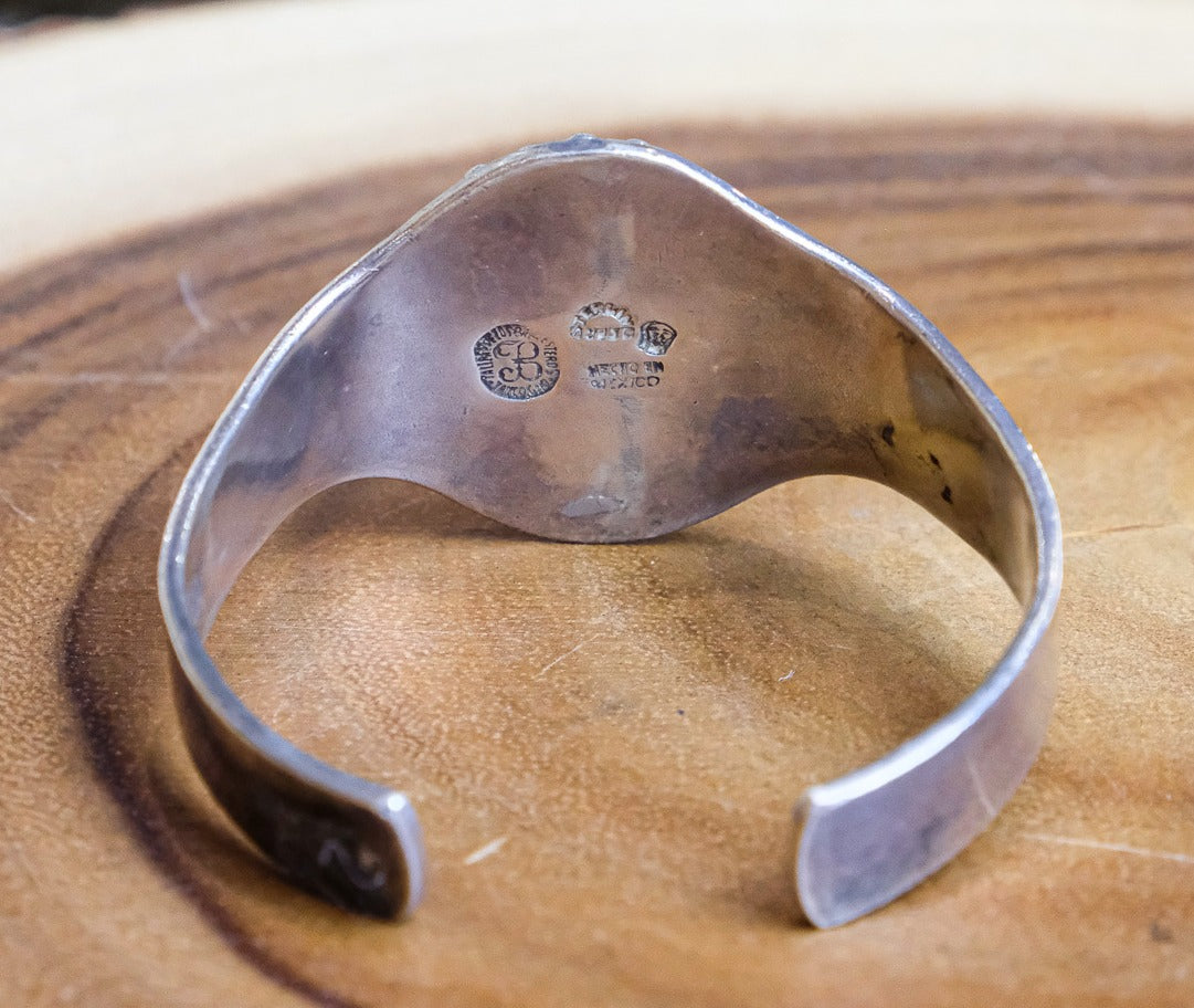 Green Oval Stone Sterling Beaded Cuff