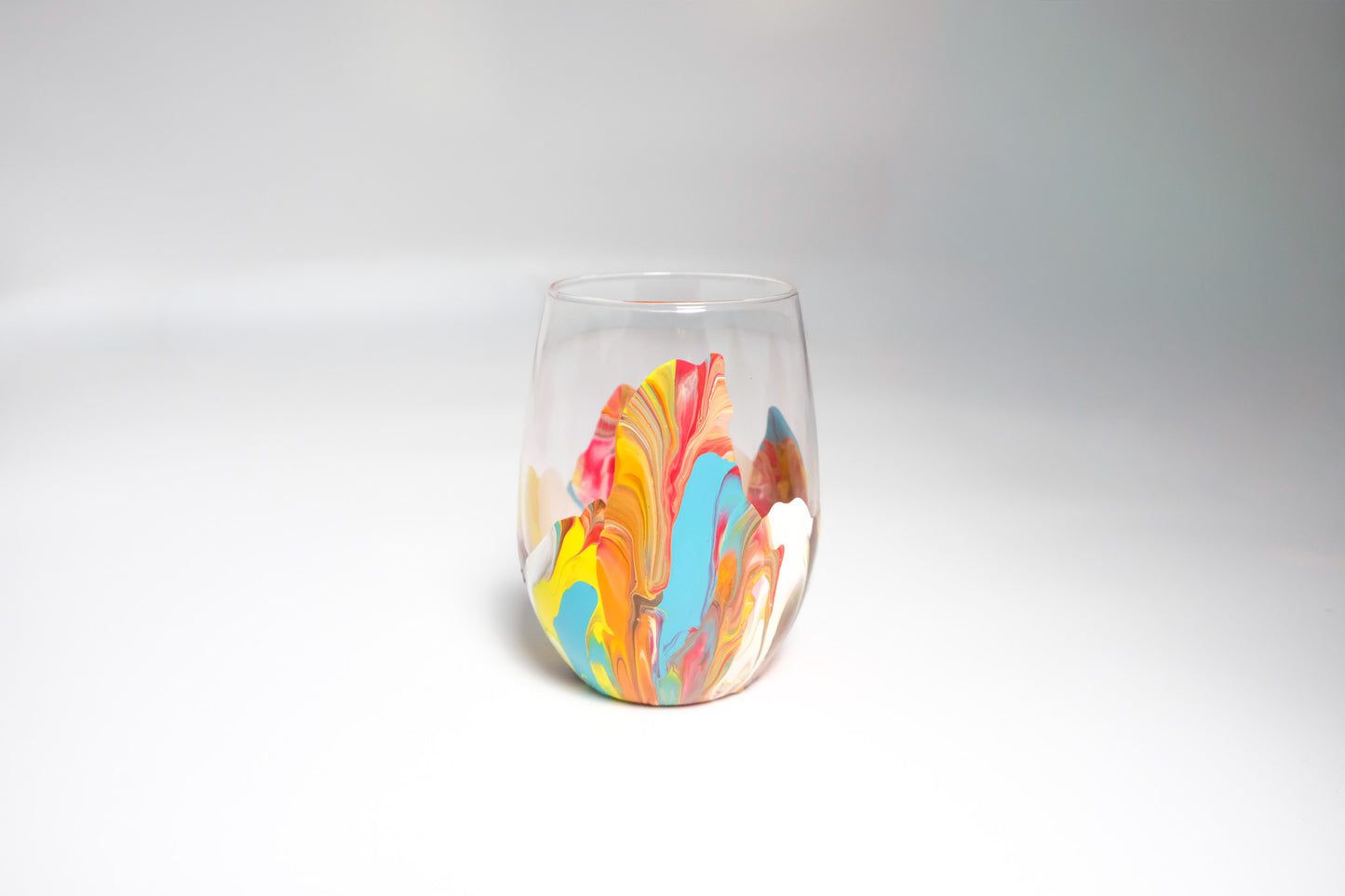 Hand Painted Wine Glass Hahn Gallery 16oz